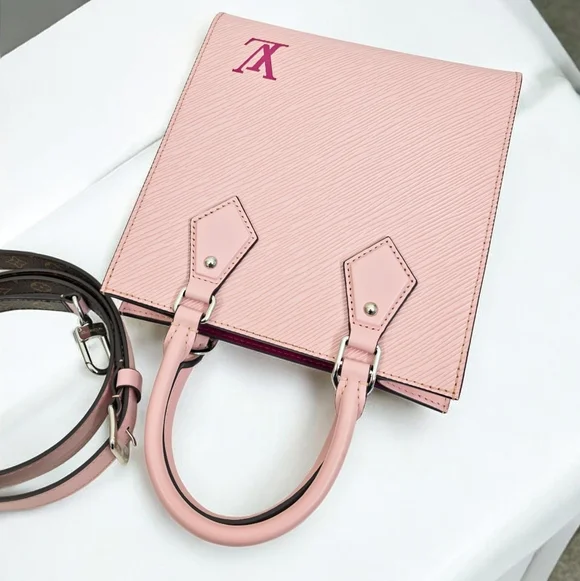 ✨️Like New Authentic Louis Vuitton Sac Plat BB EPI Crossbody Bag - Picture 7 of 16